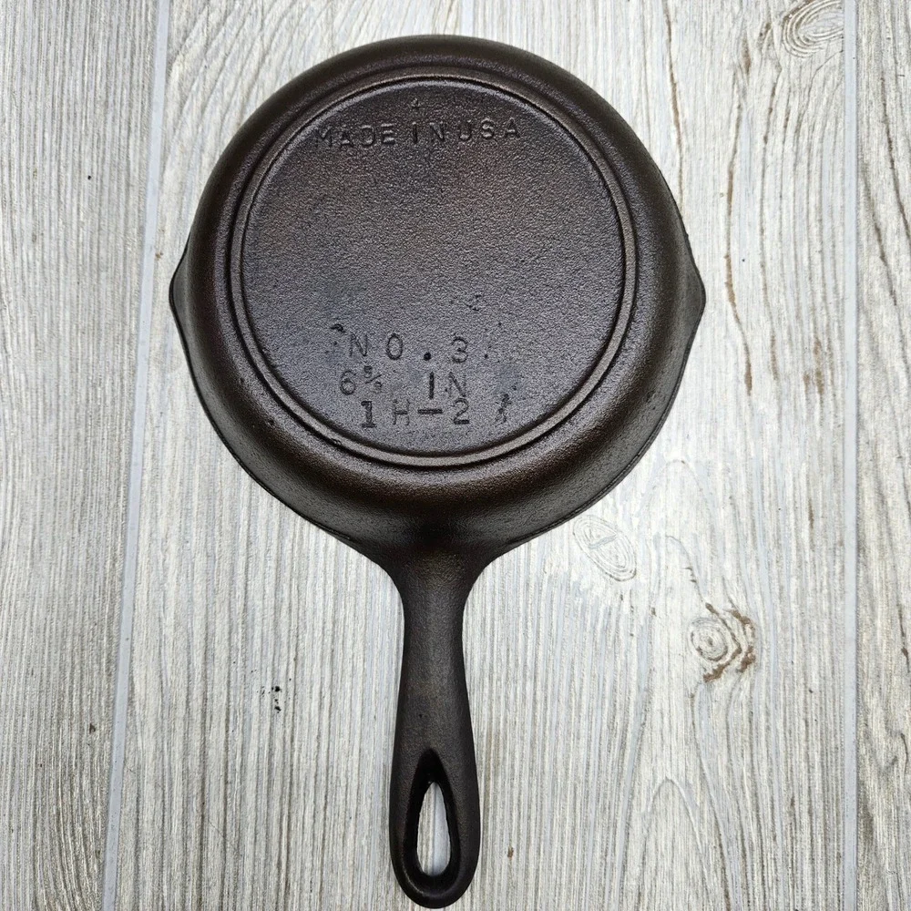 BSR Birmingham Stove Range No‎ 3 Cast Iron Skillet 6-5/8 Inch Century Series USA